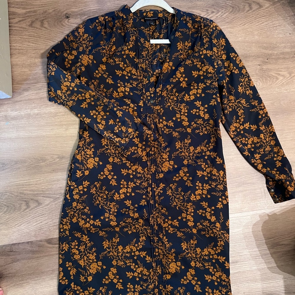 BANANA REPUBLIC LONGSLEEVE SHIRT DRESS